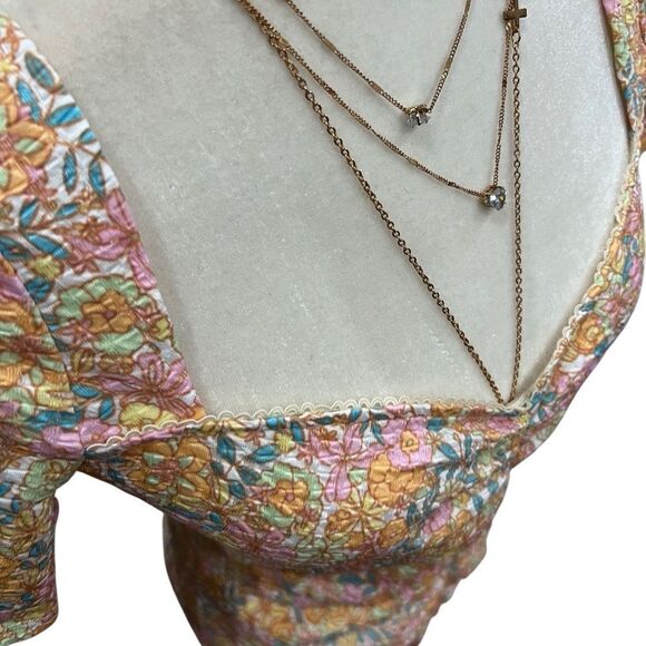 ASOS Design Textured Ruched Mini Dress Short Sleeves Pastel Floral Size 10 - Picture 2 of 16